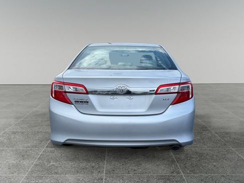 Used 2012 Toyota Camry XLE image 4