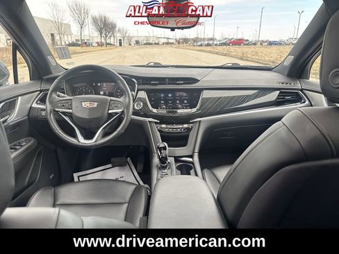 Used 2021 Cadillac XT6 Premium Luxury image 21