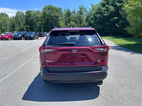 Used 2023 Toyota RAV4 XLE w/ Convenience Package AWD/4WD image 4