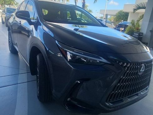Used 2025 Lexus NX 350 AWD w/ Premium Package image 1