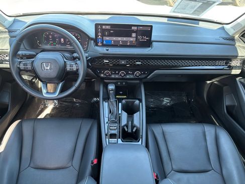 Used 2023 Honda Accord Touring image 20