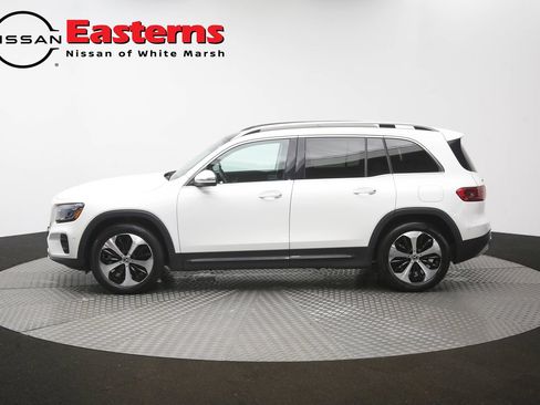 Used 2025 Mercedes-Benz GLB 250 w/ Exclusive Package image 62