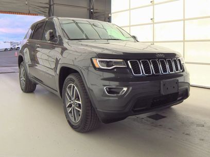 Used 2020 Jeep Grand Cherokee Laredo w/ Laredo X Package