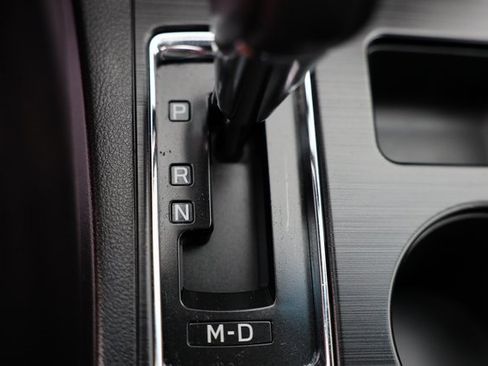 Used 2018 Subaru Legacy 2.5i Limited image 32