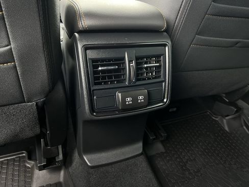 Used 2024 Subaru Forester Wilderness w/ Convenience Package AWD/4WD image 28