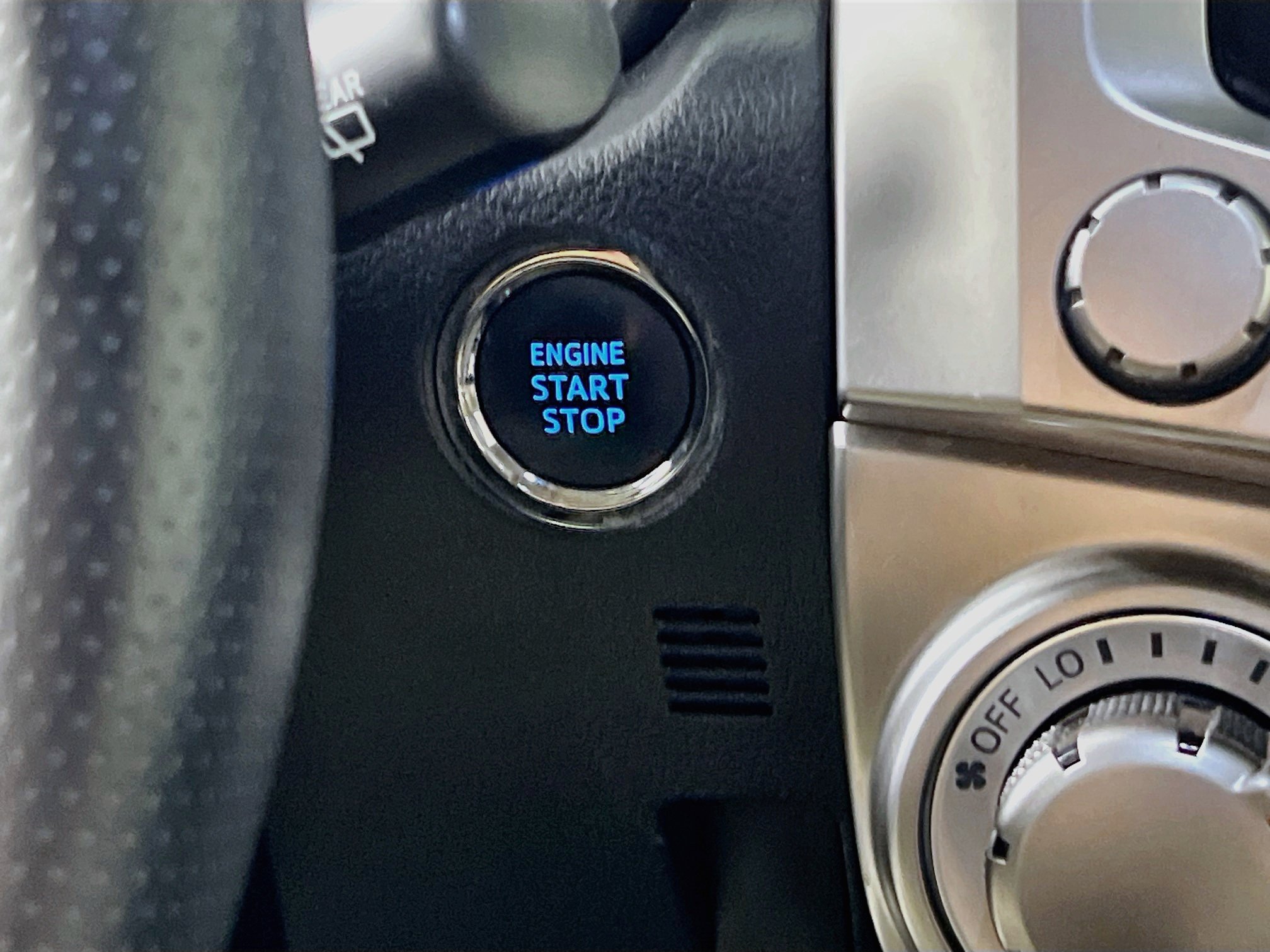 Used 2023 Toyota 4Runner SR5 AWD/4WD image 23