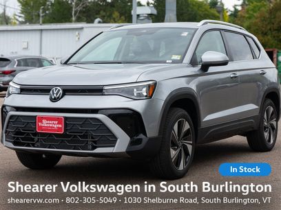 New 2025 Volkswagen Taos SE