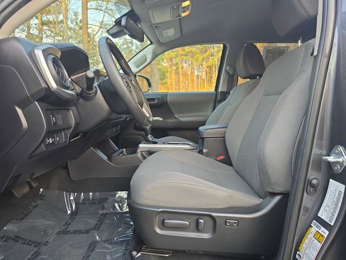 Used 2023 Toyota Tacoma SR5 image 14