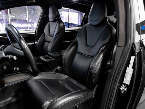 Used 2018 Tesla Model X P100D image 28