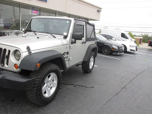 Used 2007 Jeep Wrangler X AWD/4WD image 24