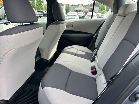 Used 2024 Toyota Corolla LE FWD image 11