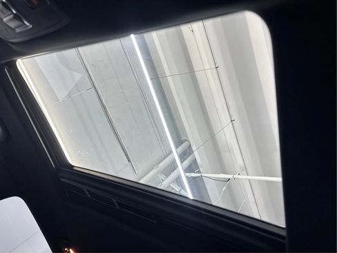 Used 2018 Mercedes-Benz GLE 350 4MATIC image 28