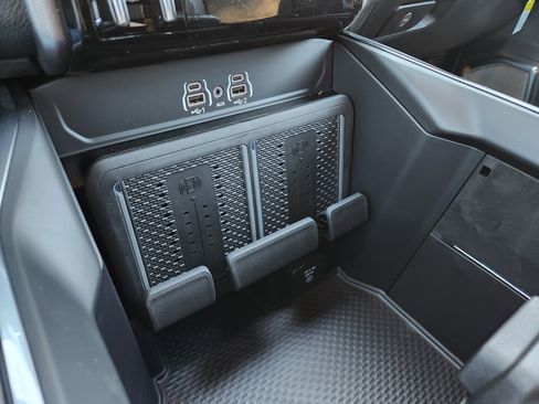 New 2026 RAM 3500 Laramie image 7