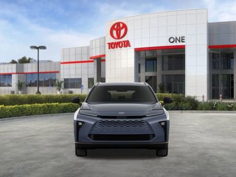 New 2025 Toyota Crown Signia image 18