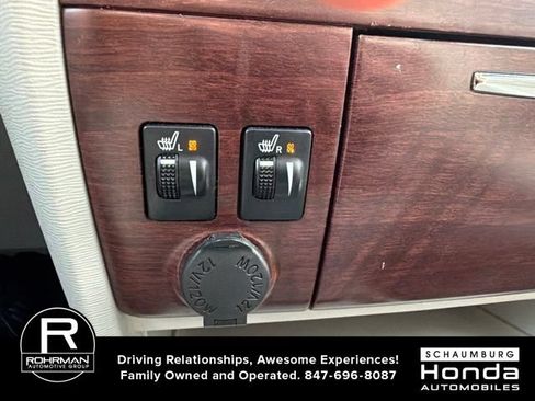 Used 2012 Toyota Sienna XLE FWD image 10