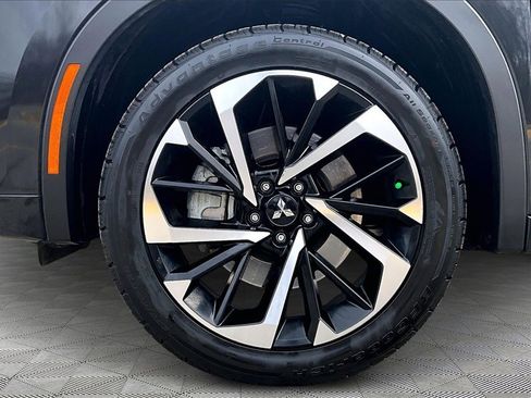 Used 2022 Mitsubishi Outlander SEL image 9