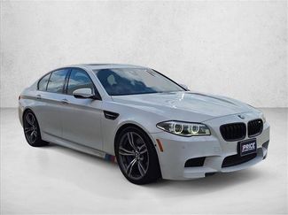 Used 2014 BMW M5 RWD video 3
