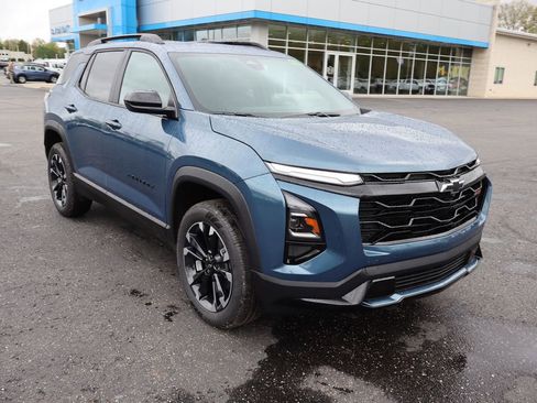 New 2026 Chevrolet Equinox RS FWD image 2