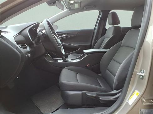 Used 2023 Chevrolet Malibu LS image 13