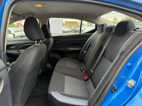 Used 2023 Nissan Versa SV image 15