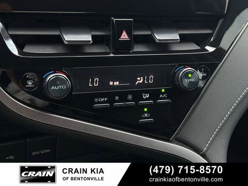 Used 2023 Toyota Camry SE w/ Convenience Package FWD image 17