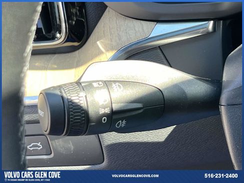 Used 2026 Volvo XC60 B5 Plus w/ Protection Package Premier image 23