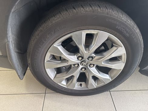 Used 2026 Toyota Grand Highlander Limited image 20