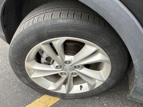 Used 2022 Buick Encore GX Preferred w/ Cold Weather Comfort Package FWD image 17