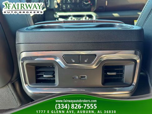 Used 2024 GMC Sierra 2500 Denali Ultimate AWD/4WD image 26