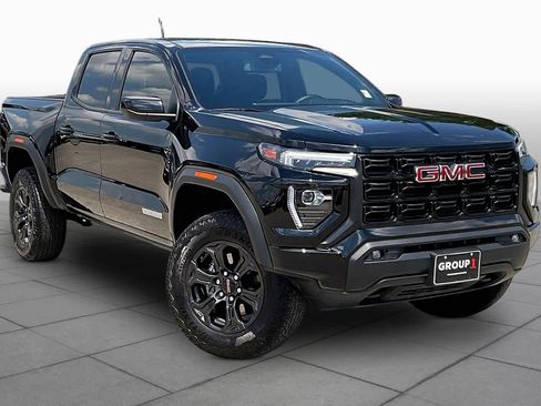 Used 2025 GMC Canyon Elevation w/ Convenience Package RWD image 3
