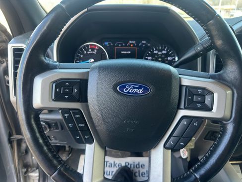 Used 2022 Ford F450 Lariat w/ Lariat Value Package image 15