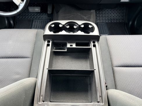 Used 2013 Chevrolet Silverado 2500 LT w/ Interior Plus Package image 20