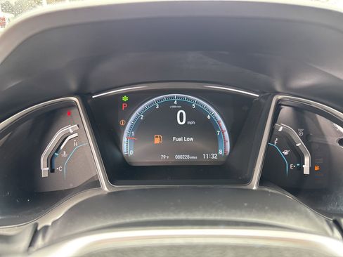 Used 2016 Honda Civic Touring image 29