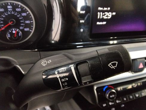 Used 2023 Kia K5 GT-Line image 14