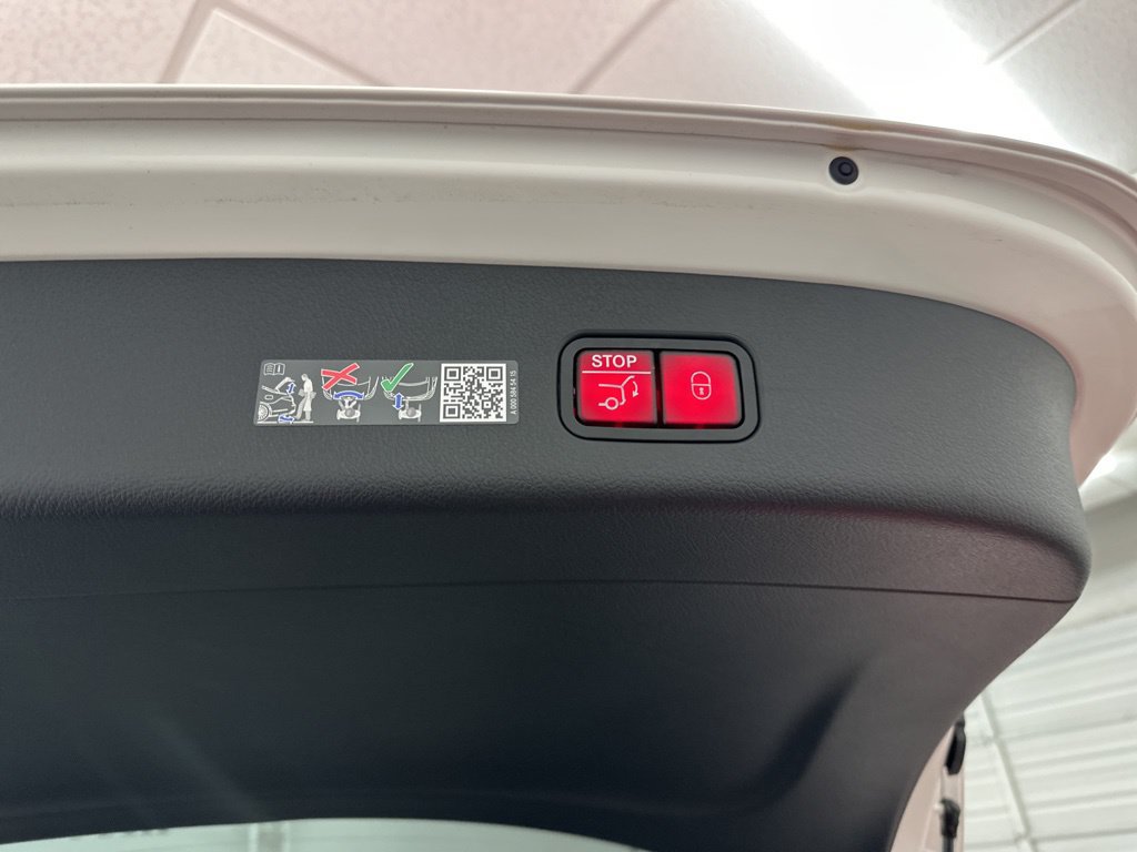 Certified 2026 Mercedes-Benz GLC 300 4MATIC image 28