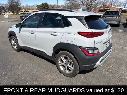 Certified 2023 Hyundai Kona SEL w/ Convenience Package image 5