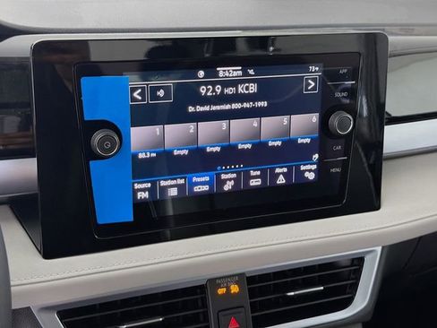 New 2026 Volkswagen Taos SE FWD image 15