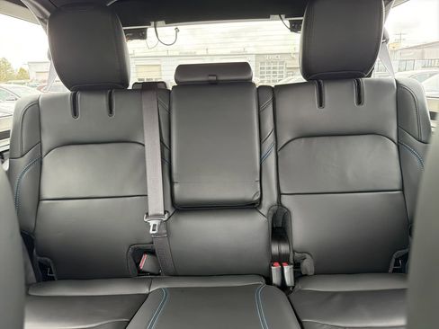 Used 2024 Jeep Wrangler Unlimited Rubicon 4xe image 20