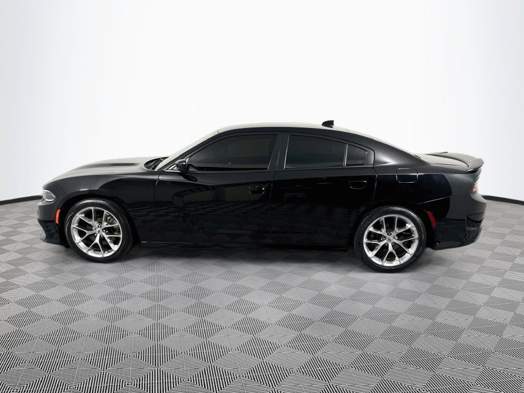 Used 2022 Dodge Charger GT RWD image 4