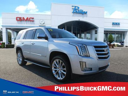 Used 2019 Cadillac Escalade Luxury