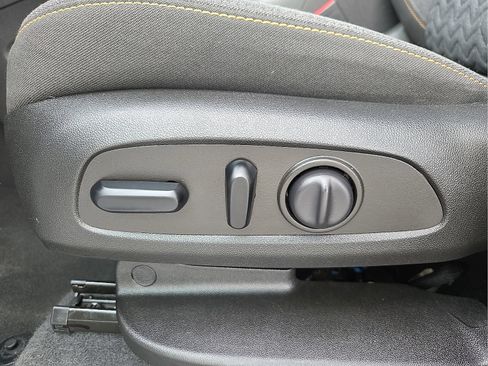 Used 2022 Chevrolet Equinox LT FWD image 15