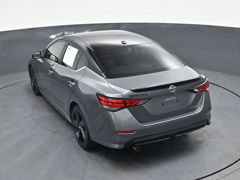 Used 2023 Nissan Sentra SR w/ Midnight Edition Package FWD image 33