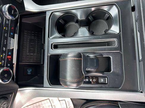 Certified 2022 Ford F150 Platinum w/ Equipment Group 701A High image 37