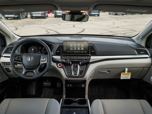 New 2026 Honda Odyssey EX-L image 14
