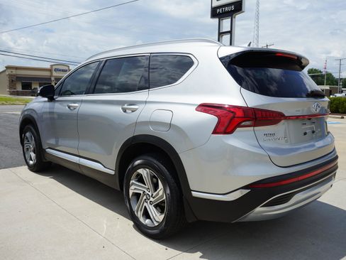 Used 2022 Hyundai Santa Fe SEL w/ Convenience + Premium Package FWD image 3