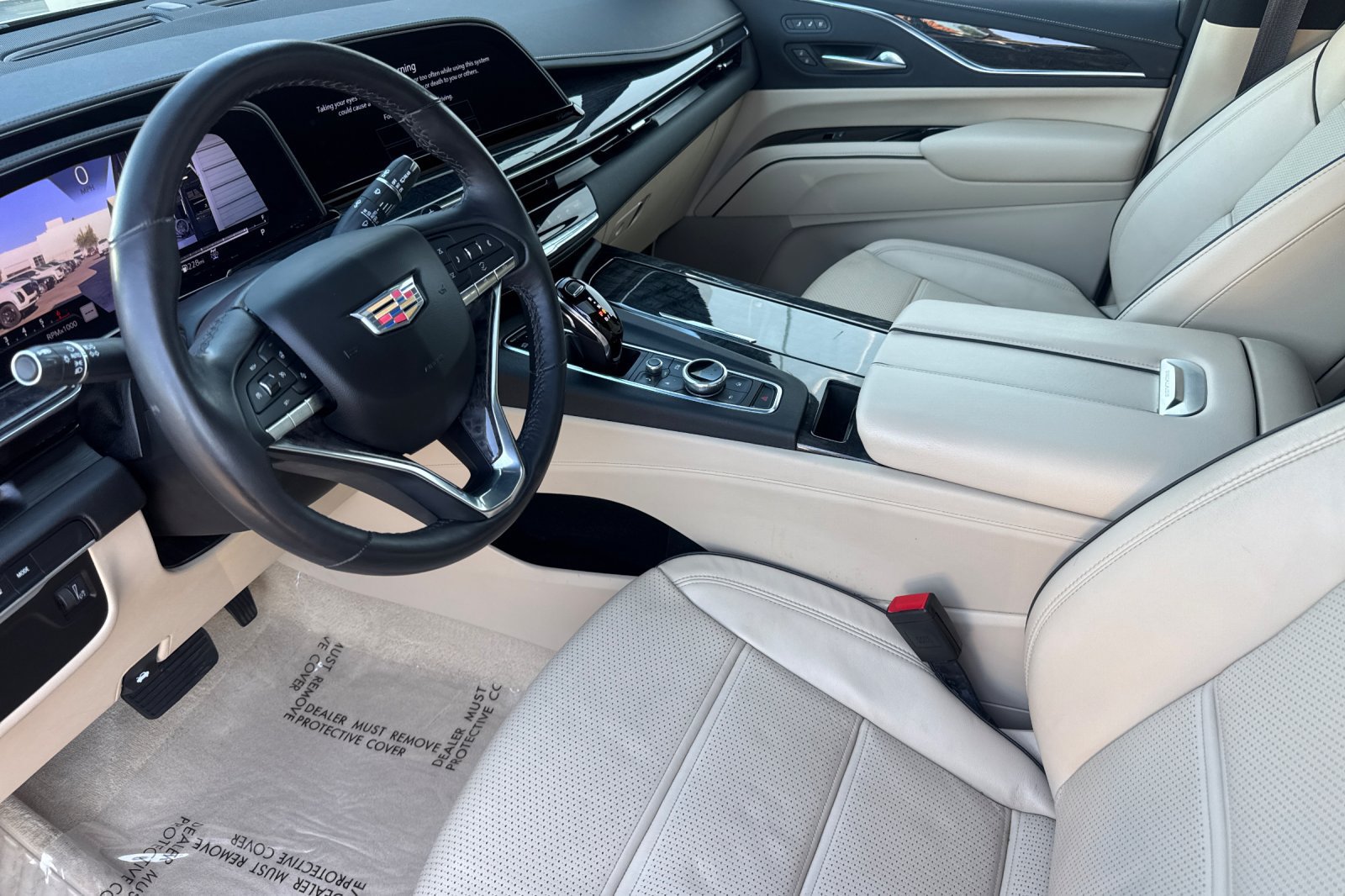 Certified 2023 Cadillac Escalade Premium Luxury AWD/4WD image 9