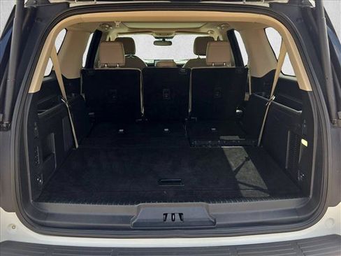 Used 2024 Ford Expedition Max Limited RWD image 6