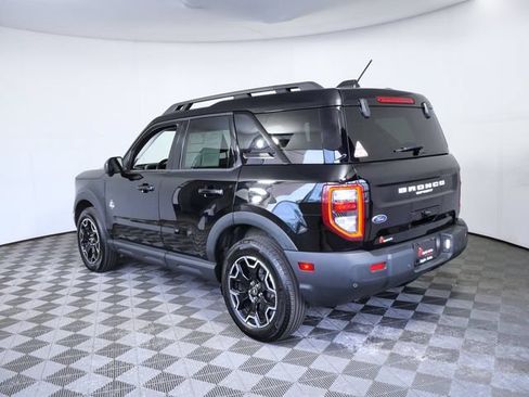 Certified 2025 Ford Bronco Sport Outer Banks w/ Outer Banks Tech Package+ AWD/4WD image 6