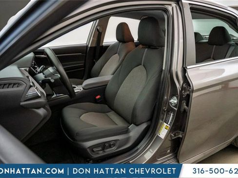 Used 2023 Toyota Camry LE image 4