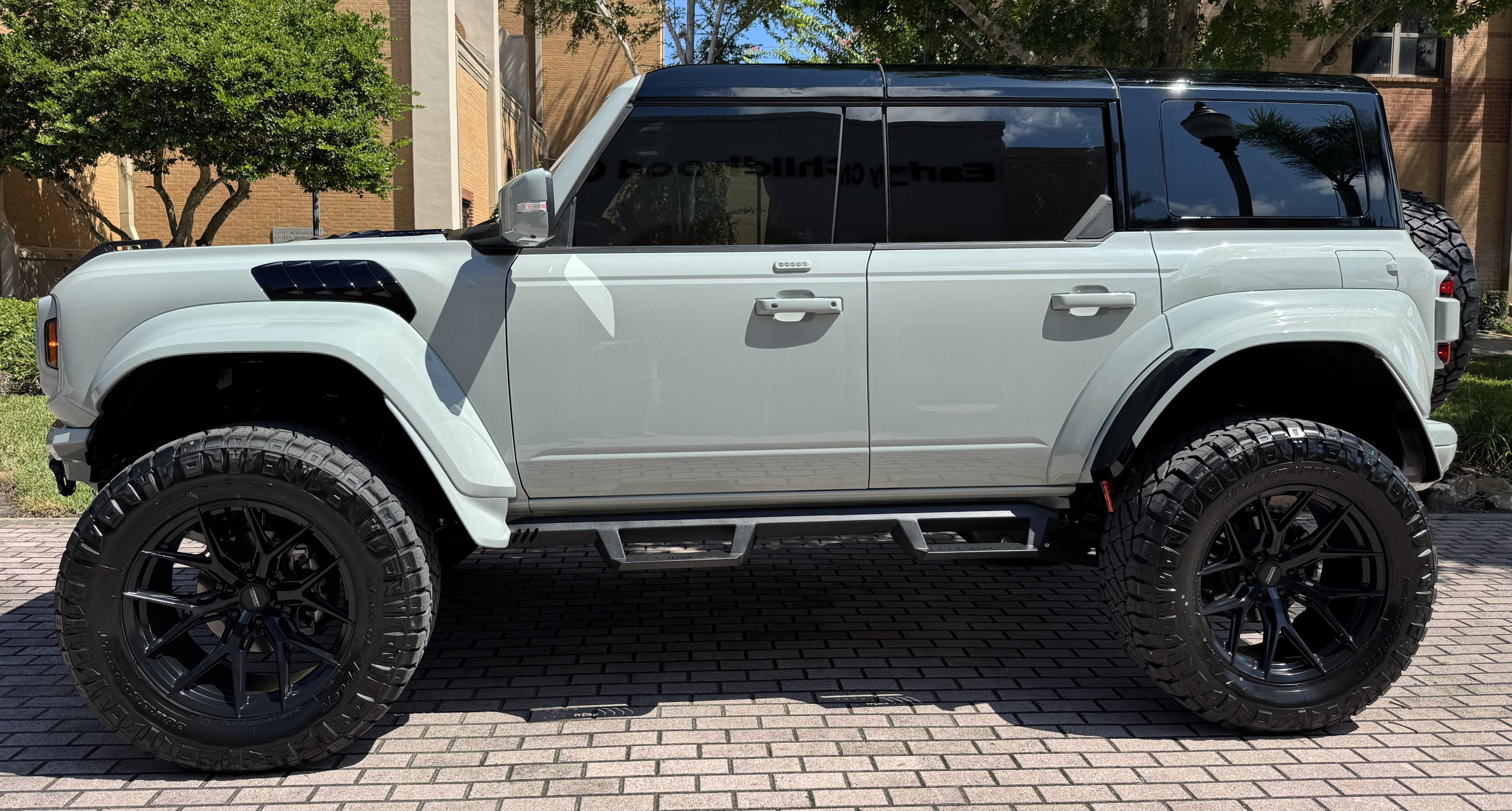 Used 2024 Ford Bronco Raptor w/ Interior Carbon Fiber Pack 6 AWD/4WD image 2